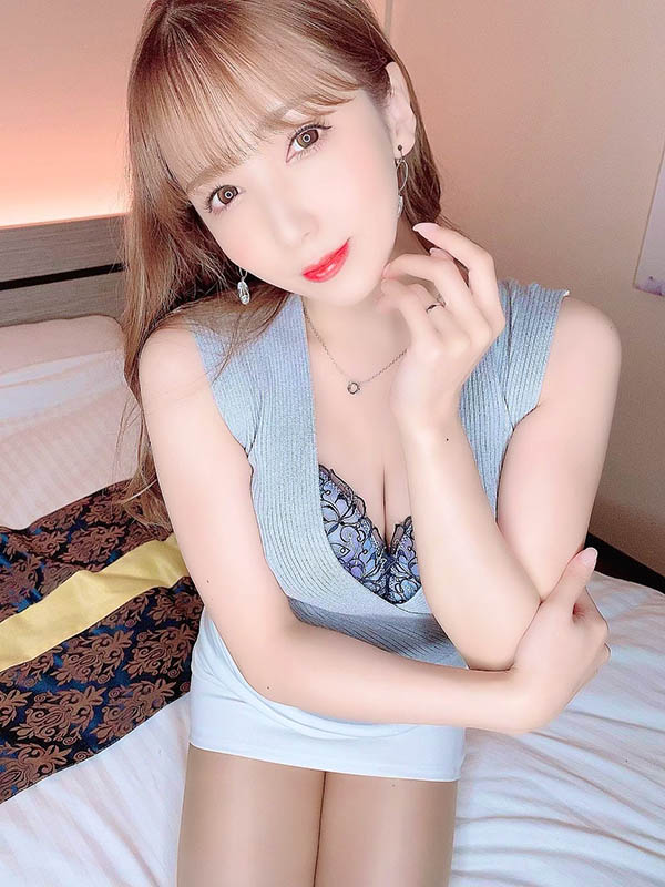 SOD偶像《友田彩也香》精选品番作品推荐介绍及预览-八美图