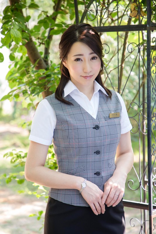 已婚人妻《竹内瞳》精选品番作品推荐介绍及预览-八美图